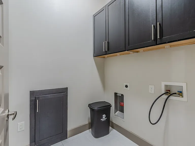 Anthem Cityline Apartments — Photo 10