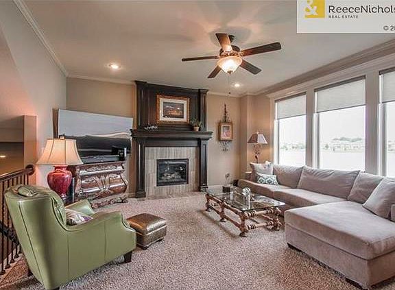 5th image of 8805 SE 1st St
