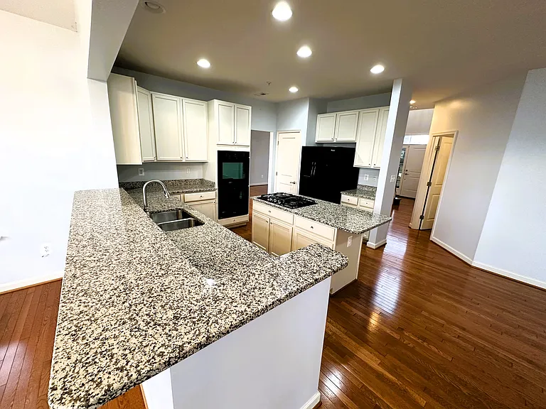 7045 Sand Cherry Way — Photo 5