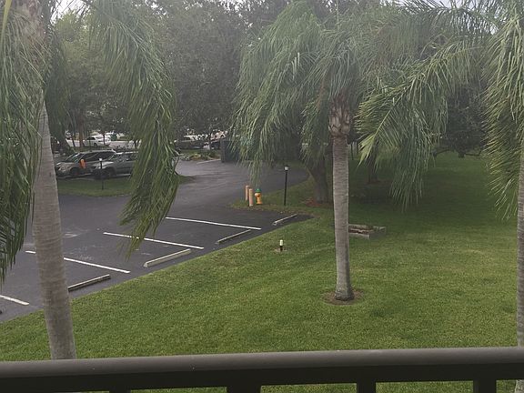 4th image of 200 International Dr APT 308