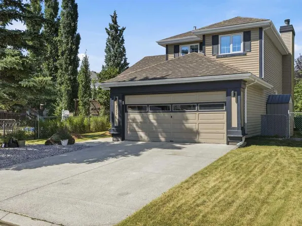 123 S Schubert Hl NW, Calgary, AB T3L 1W6