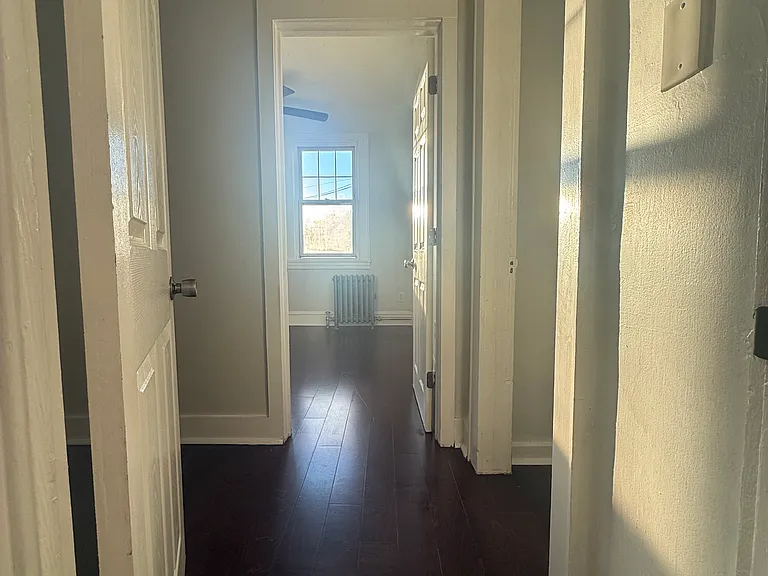 409 Bacheller Ave #2 — Photo 23