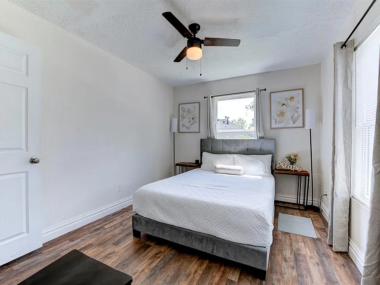 1121 Panama St — Photo 26