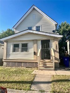 7807 Goodman Ave, Cleveland, OH, 44105