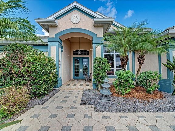 2nd image of 1664 Palmetto Palm Way