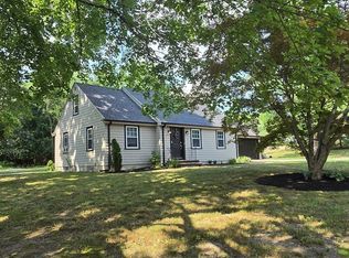 22 May St, North Attleboro, MA 02760
