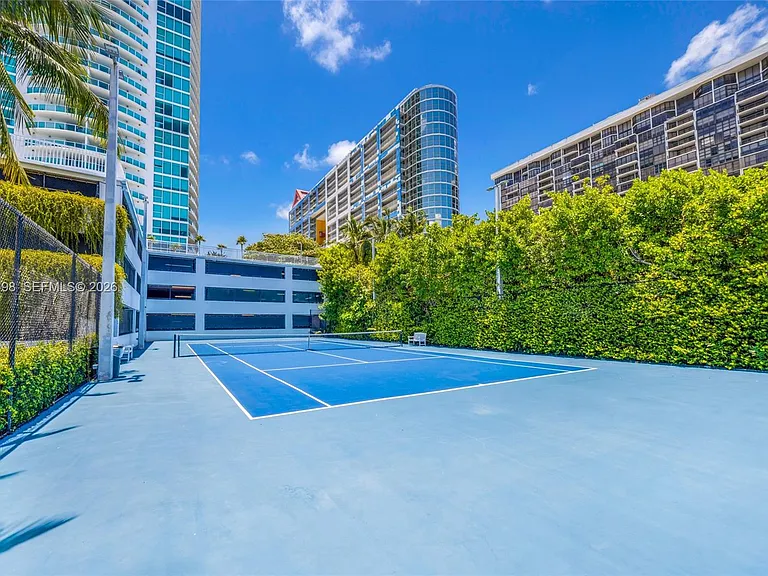 2101 Brickell Ave #605 — Photo 31