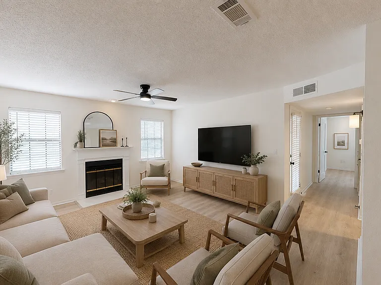 Willow - R - Living Room