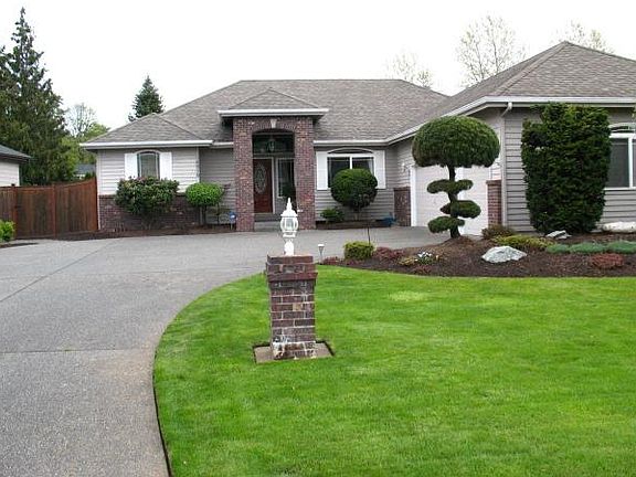 2nd image of 14919 148th Avenue Ct E