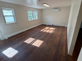 (Undisclosed Address), Mount Vernon, NY 10553