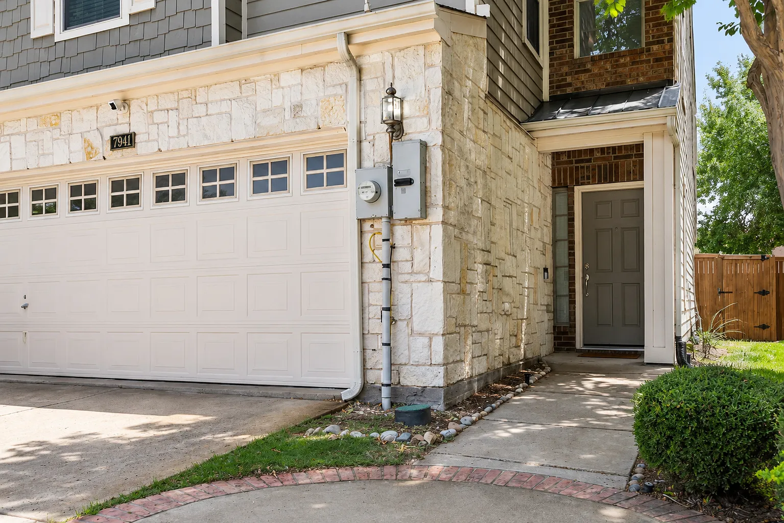 3 bed, 1661 sqft, $3,400 — Photo 3