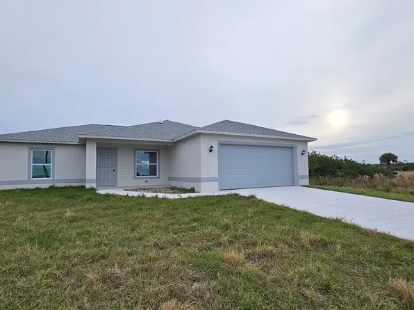 9077 Bamboo Cir, Labelle, FL 33935