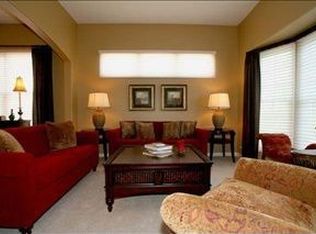 14874 Ellison Cir, Omaha, NE 68116