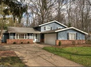 7783 Kathy Ln, Northfield, OH 44067