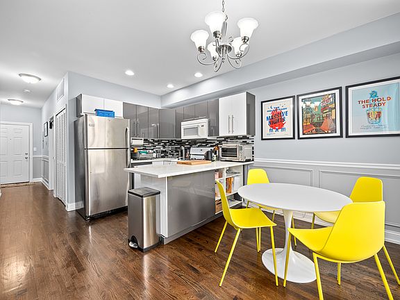 2nd image of 3648 W George St