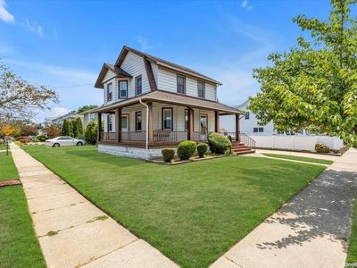 207 Centre Avenue, Bellmore, NY, 11710