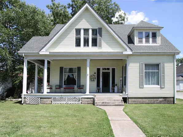 149 N Page St, Aviston, IL 62216