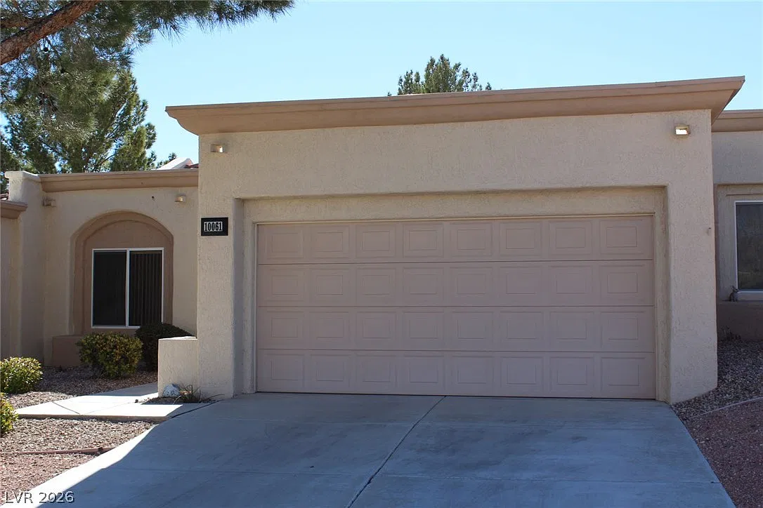 2 bed, 2.0 bath, 1021 sqft, $1,925 — Photo 2