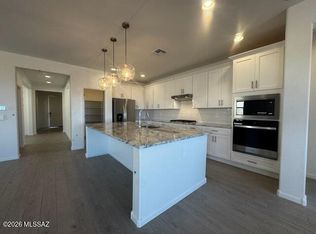 1489 E Cattle Graze Loop, Sahuarita, AZ 85629