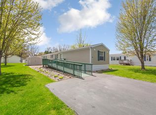 2126 3rd Ave NW Trailer 93, Owatonna, MN 55060