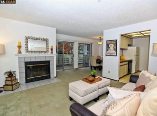 2577 Oak Rd APT A, Walnut Creek, CA 94597