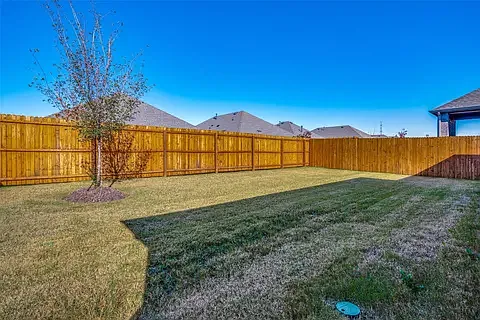10423 Fountain Gate St — Photo 16