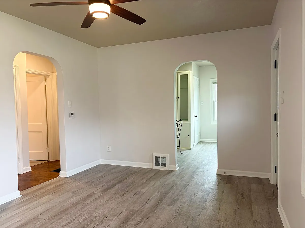 Building Photo - 705 Cullom St