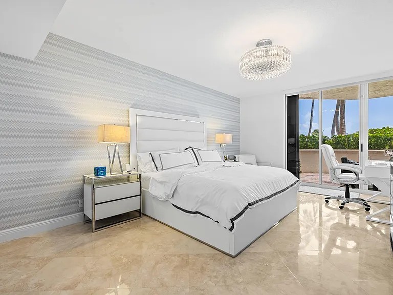 3200 N Ocean Blvd #307 — Photo 11
