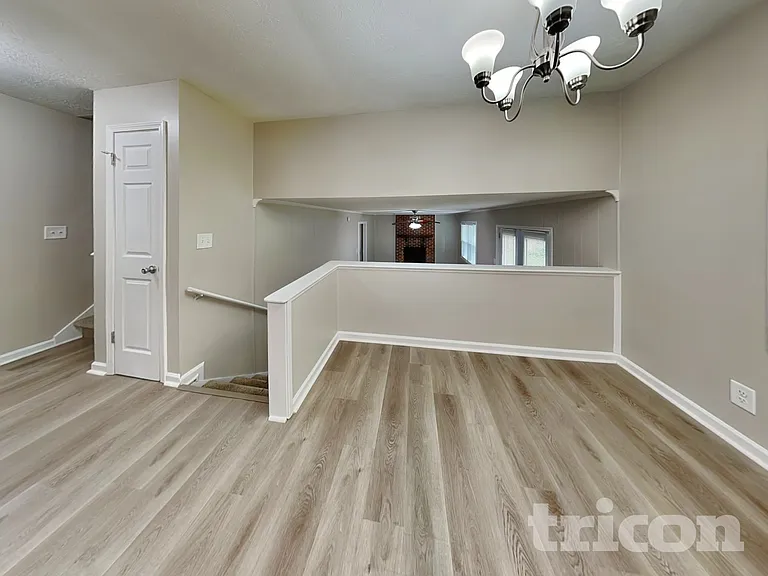 3319 Old Salem Rd SE — Photo 5