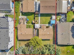 6127 N 33rd Ave NW, Calgary, AB T3B 1K6