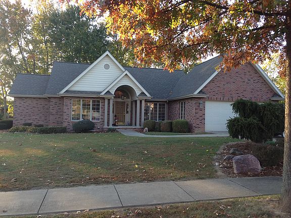 2nd image of 66 Rockford Dr