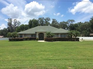 33543 Wesley Rd, Eustis, FL 32736