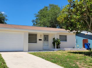 613 44th Ave N, Saint Petersburg, FL 33703