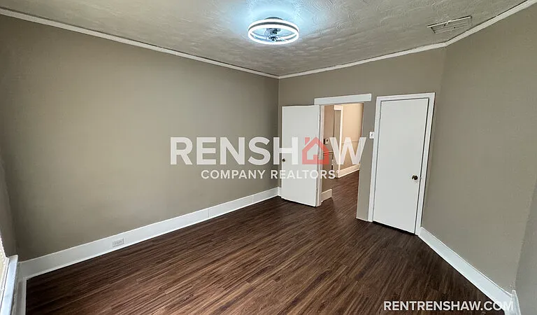 3644 Faxon Ave — Photo 11