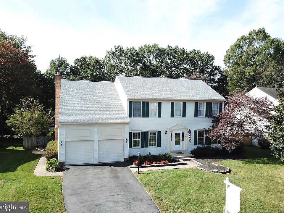 1st image of 3749 Hetten Ln