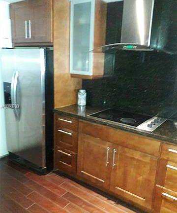 5th image of 1351 NE Miami Gardens Dr APT 812E