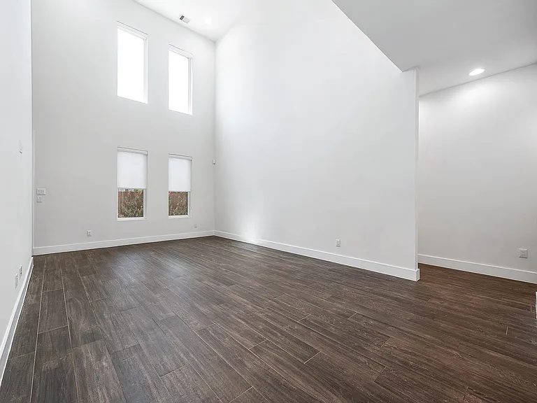 5519 Paraiso Pl — Photo 29