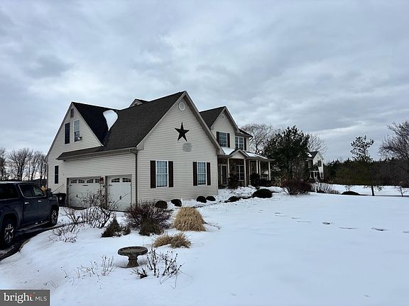 3rd image of 283 Cedar Rd