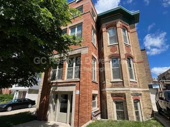 214 Dupage St #A, Elgin, IL 60120