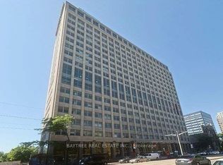 111 Saint Clair Ave W #425, Toronto, ON M4V 1N5