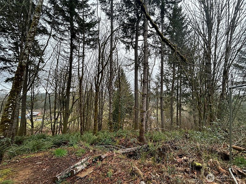 4th image of 514 Berry Rd