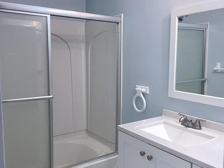 36 Tallow Wood Dr — Photo 12