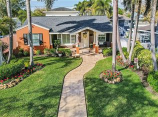 467 31st Ave N, Saint Petersburg, FL 33704