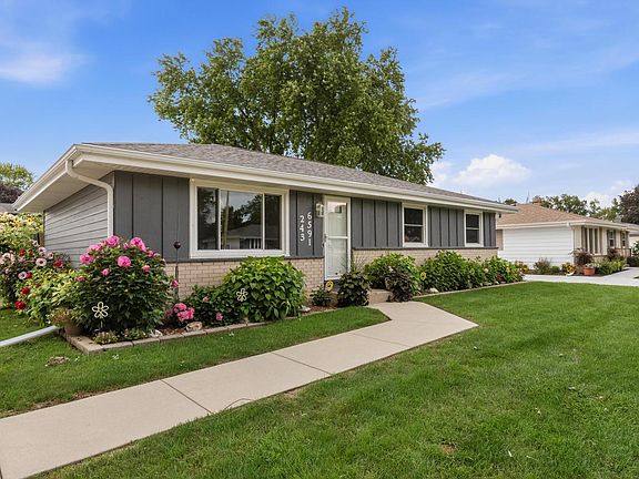 2nd image of W243N6591 Westhaven DRIVE