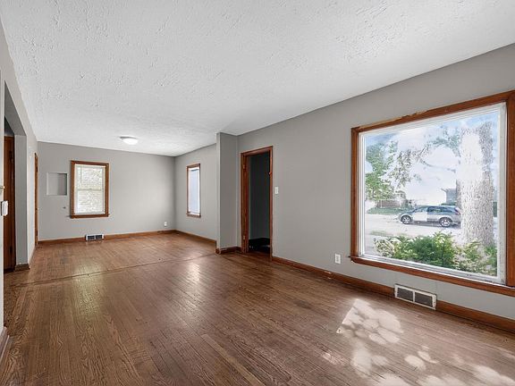 5th image of 4276 N 48th STREET