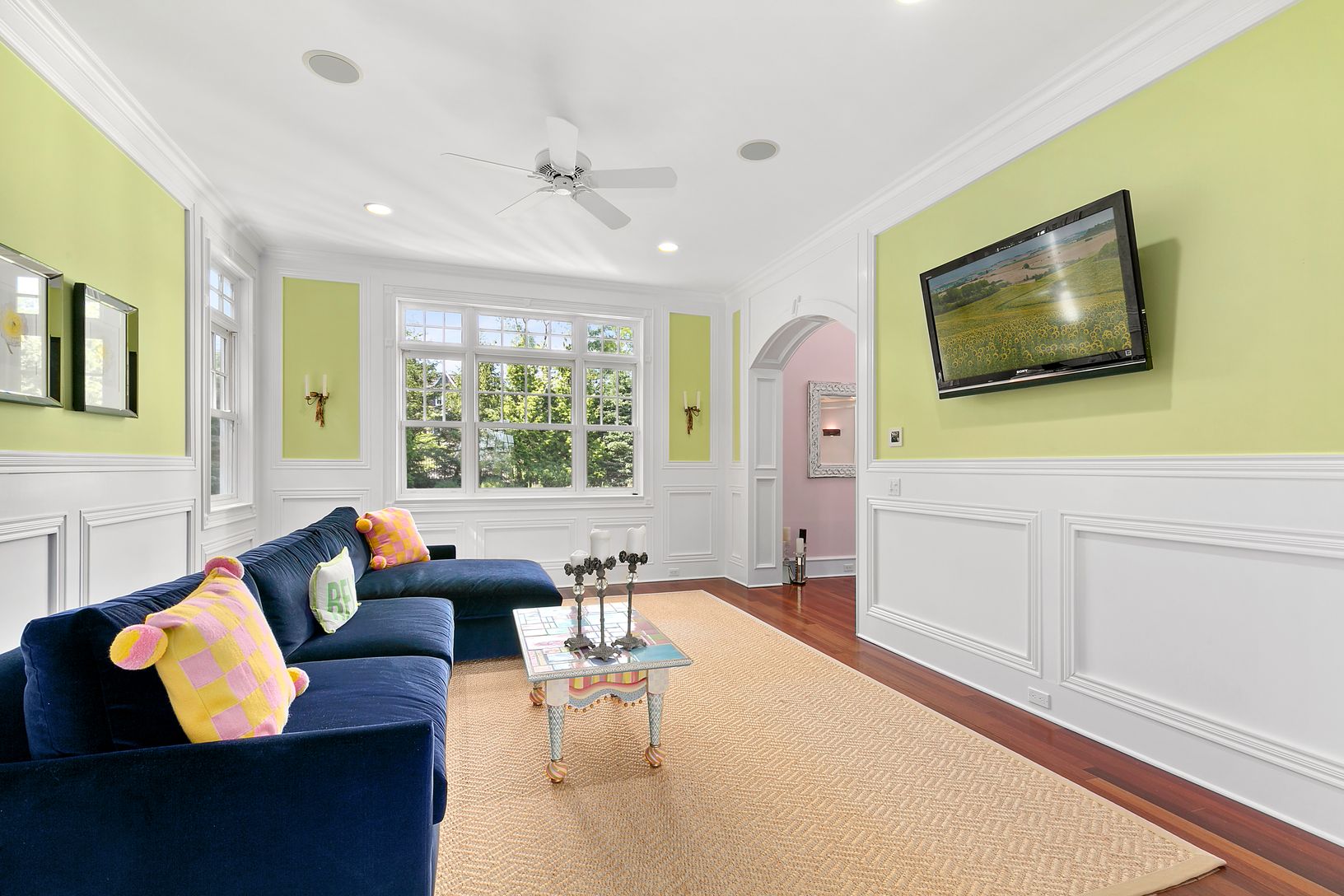  Den/TV Room
