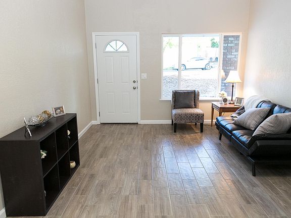 5th image of 7455 Willowcreek Dr