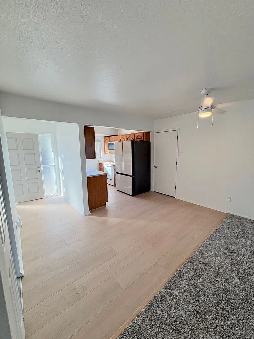 Gorgeous & Remodeled-4 Bedroom-Green Mountain Home For Rent!! Available NOW!! — Photo 3