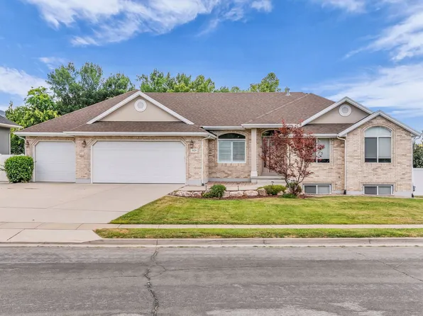 1429 W Flint Meadow Dr, Kaysville, UT 84037