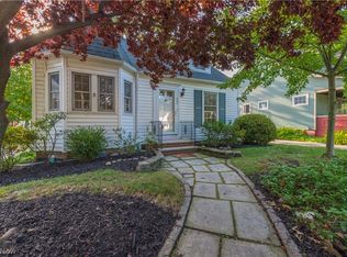 607 Humiston Dr, Bay Village, OH 44140